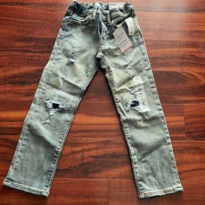 Old Navy boy jeans size 6 NWT